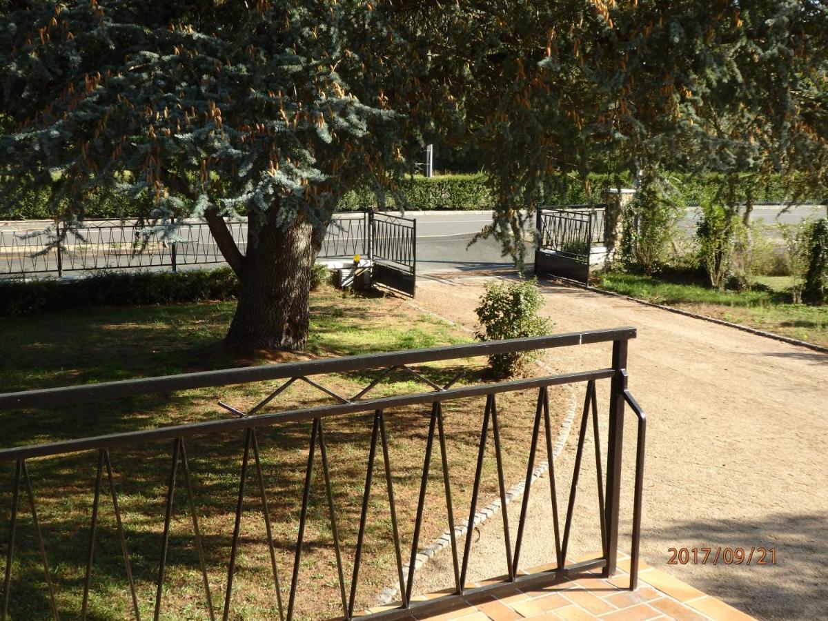 La Chenope Villa Souesmes Exterior photo